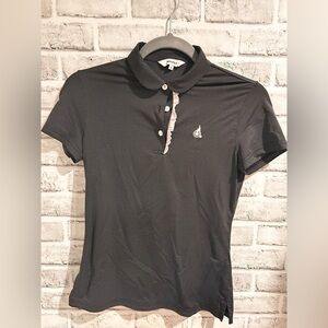 Beanpole Women’s Golf Shirt. Ruffled button down collar. Petite cut, size Small.
